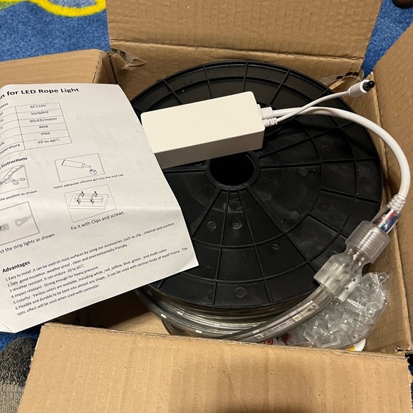 LED Rope Light 18 m (60 feet) - Picture 5 of 10